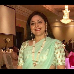 Meet your Posher, Anjum